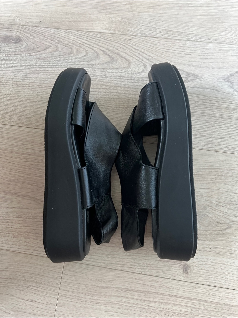 Black Women's Leather Crisscross Platform Sandals - Picture 5 of 6